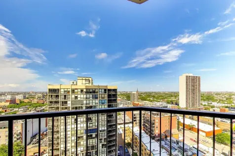 1560 North Sandburg Terrace Chicago IL 60610