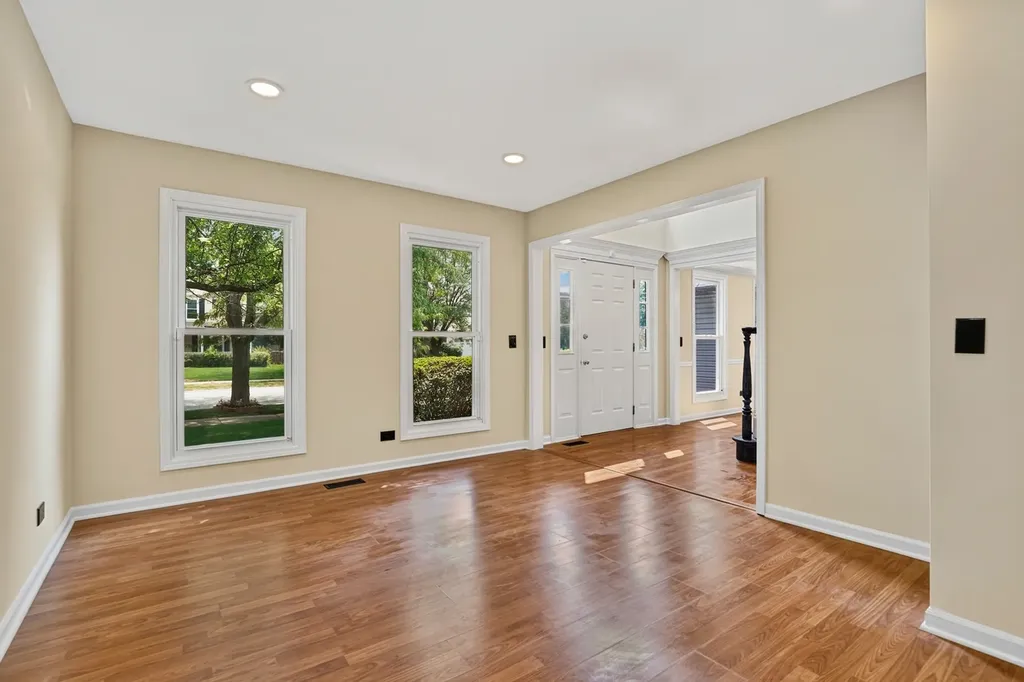 3479 Charlemaine Drive Aurora IL 60504