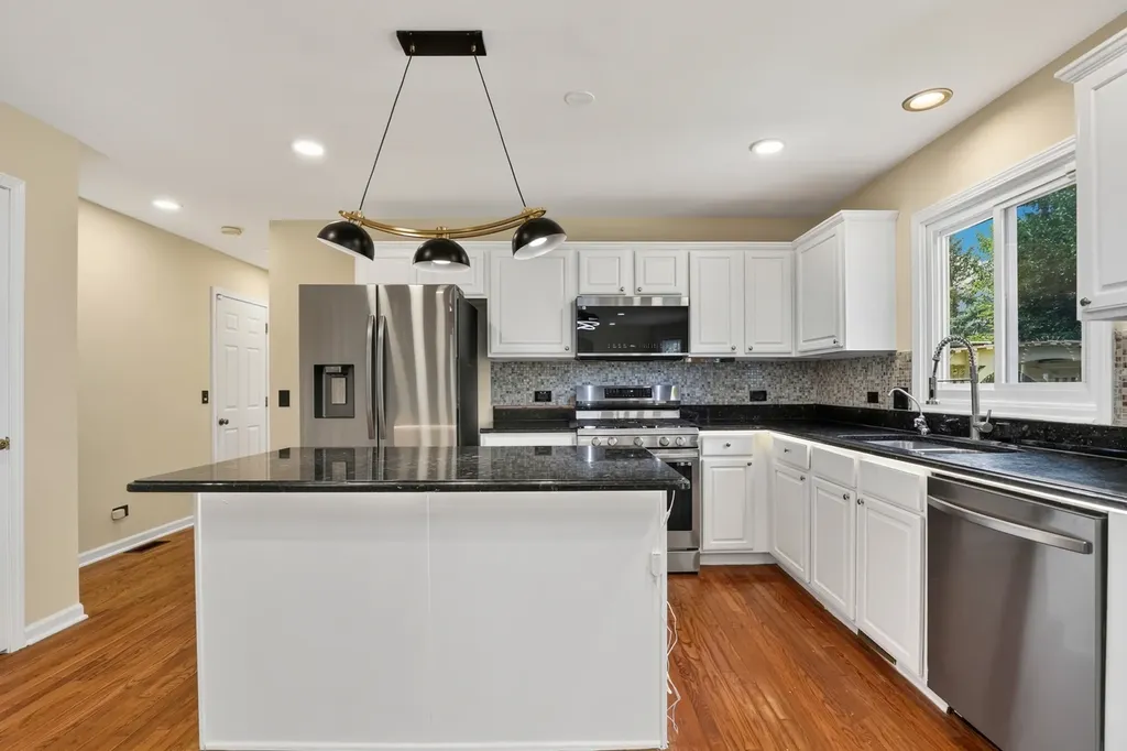 3479 Charlemaine Drive Aurora IL 60504