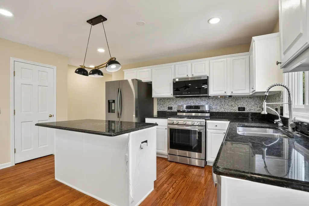 3479 Charlemaine Drive Aurora IL 60504