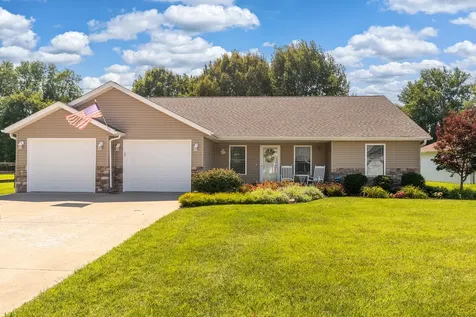1404 Dew Drop Drive Marion IL 62959