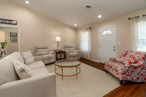 1404 Dew Drop Drive Marion IL 62959