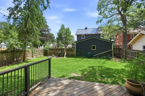 4533 13TH Avenue Rock Island IL 61201