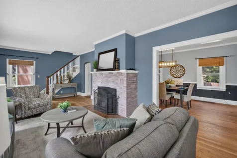 4533 13TH Avenue Rock Island IL 61201