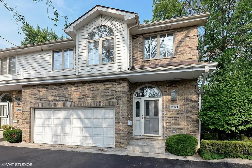 3121 Lake Avenue Wilmette IL 60091