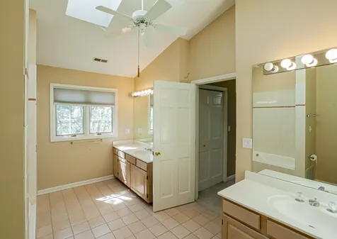 3121 Lake Avenue Wilmette IL 60091