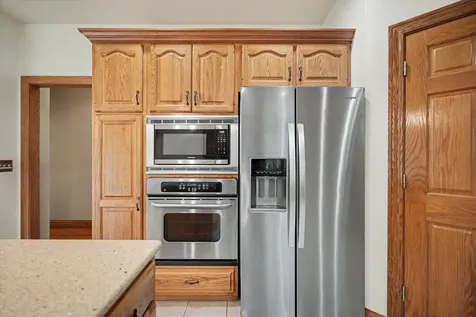1808 Vale Street Champaign IL 61822