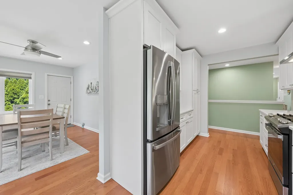 5626 North Kerbs Avenue Chicago IL 60646