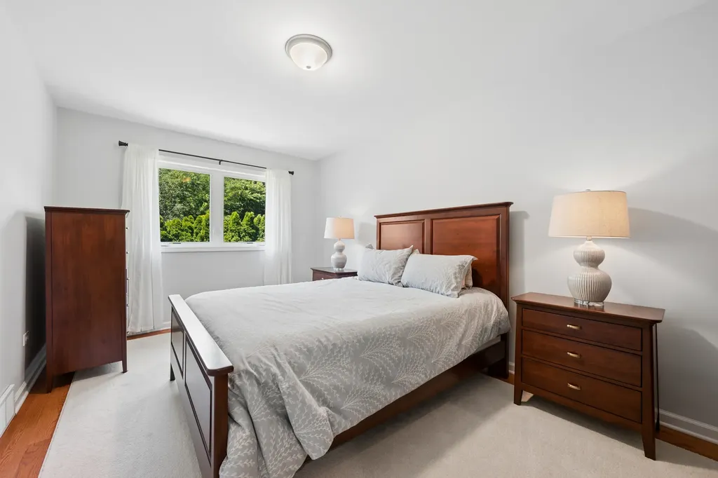 5626 North Kerbs Avenue Chicago IL 60646