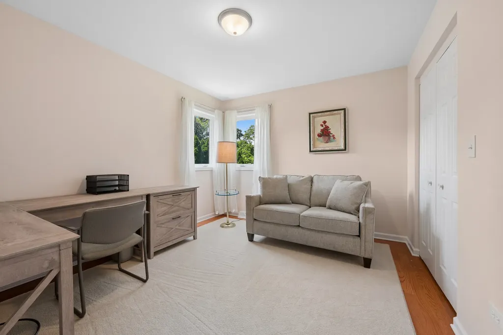 5626 North Kerbs Avenue Chicago IL 60646