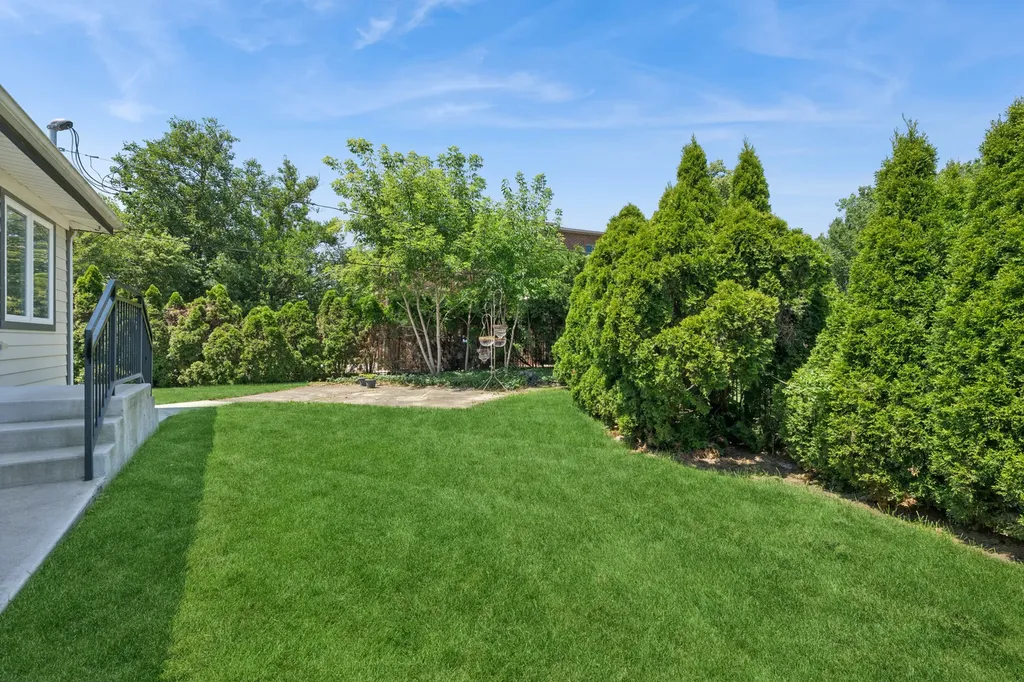 5626 North Kerbs Avenue Chicago IL 60646