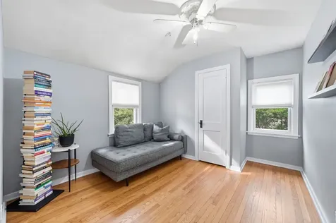 254 South Cumberland Parkway Des Plaines IL 60016