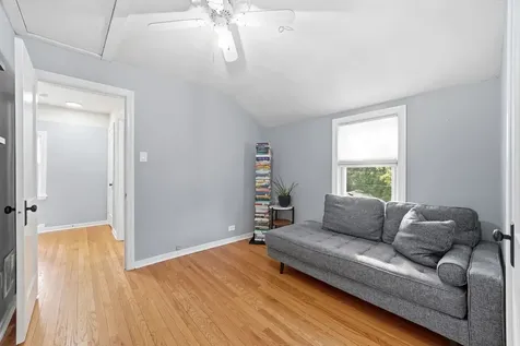 254 South Cumberland Parkway Des Plaines IL 60016