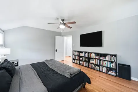 254 South Cumberland Parkway Des Plaines IL 60016