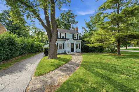 254 South Cumberland Parkway Des Plaines IL 60016