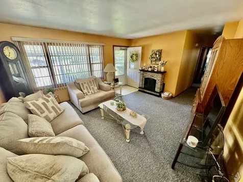 1511 Rogers Court Dekalb IL 60115