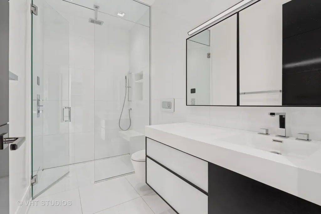 1878 North Orchard Street Chicago IL 60614