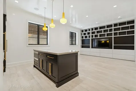 1878 North Orchard Street Chicago IL 60614