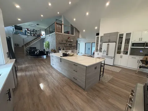 8501 South 84th Avenue Hickory Hills IL 60457