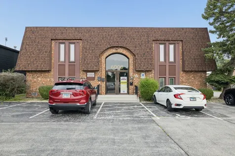 6006 West 159th Street Oak Forest IL 60452