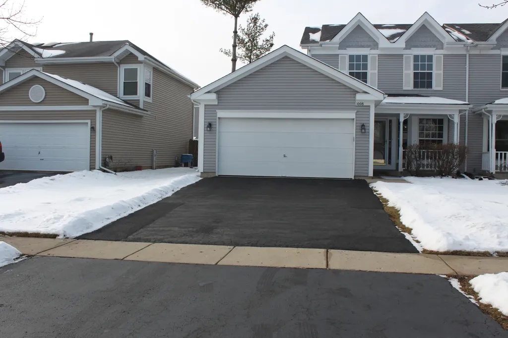 1008 Bentley Lane Bartlett IL 60103