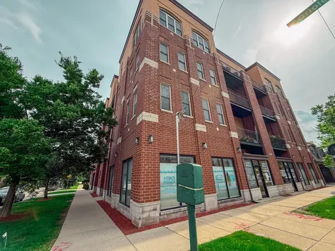 3954 North Oriole Avenue Chicago IL 60634