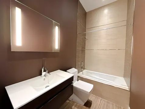 3954 North Oriole Avenue Chicago IL 60634