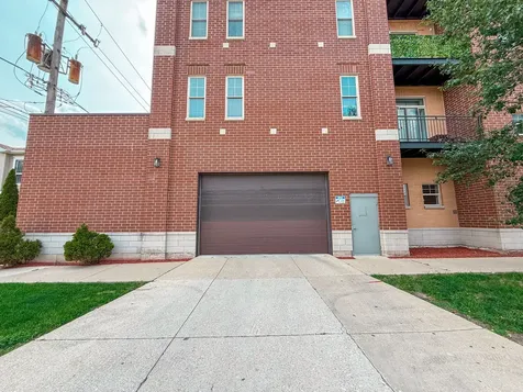 3954 North Oriole Avenue Chicago IL 60634