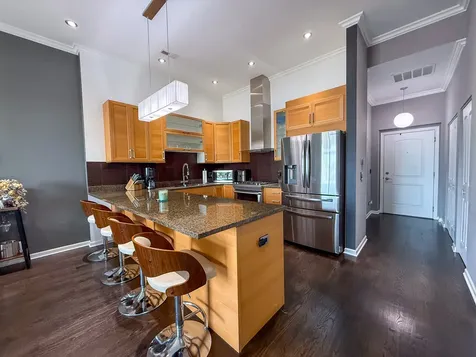 3954 North Oriole Avenue Chicago IL 60634
