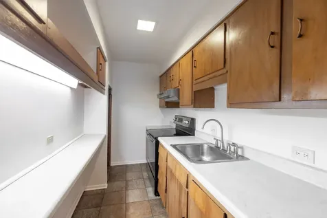 207 Fremont Street Woodstock IL 60098
