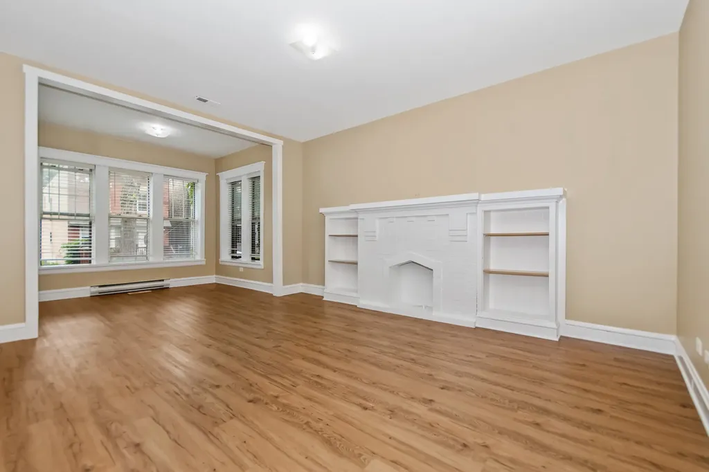 1509 East 69 Place Chicago IL 60637