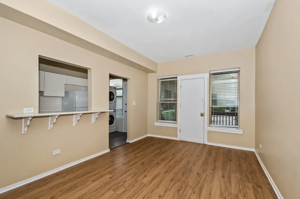 1509 East 69 Place Chicago IL 60637