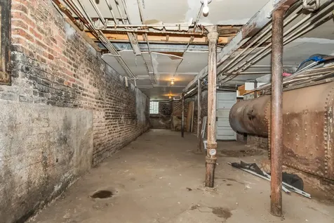 1509 East 69 Place Chicago IL 60637