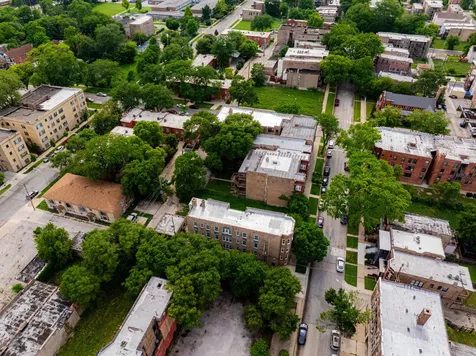 1509 East 69 Place Chicago IL 60637