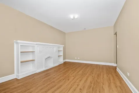 1509 East 69 Place Chicago IL 60637
