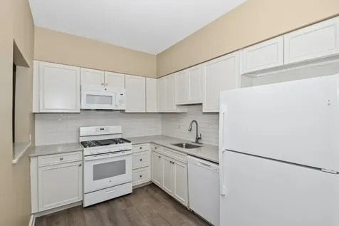 1509 East 69 Place Chicago IL 60637