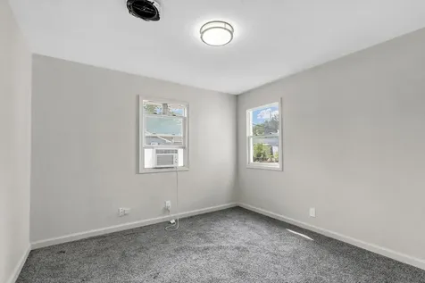 1408 Hedge Road Champaign IL 61821