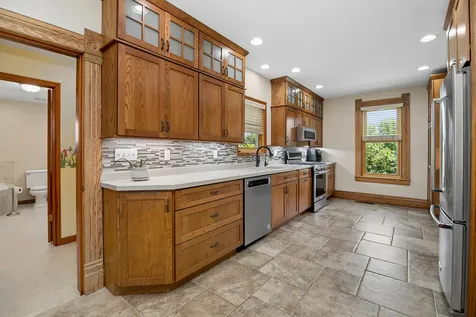 125 West 1st Avenue Clifton IL 60927