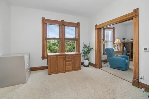125 West 1st Avenue Clifton IL 60927
