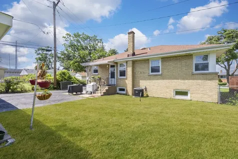 5937 Park Avenue Berkeley IL 60163