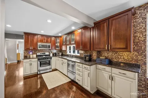 4438 North Nagle Avenue Harwood Heights IL 60706