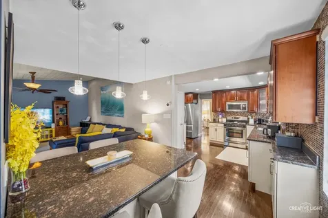 4438 North Nagle Avenue Harwood Heights IL 60706