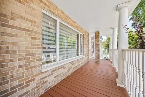 4438 North Nagle Avenue Harwood Heights IL 60706