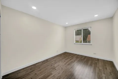 1807 Whitney Drive Hanover Park IL 60133
