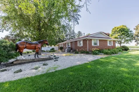 752 E Ill St 34 Highway Earlville IL 60518