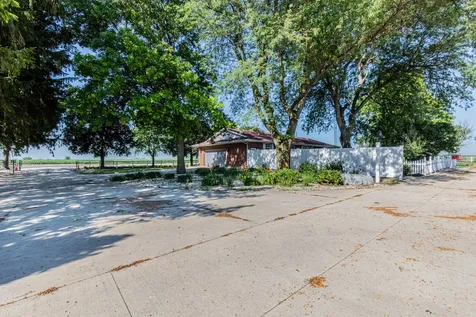 752 E Ill St 34 Highway Earlville IL 60518