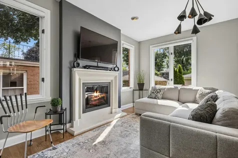 6341 North Le Mai Avenue Chicago IL 60646