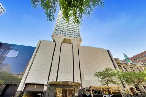 111 East Chestnut Street Chicago IL 60611