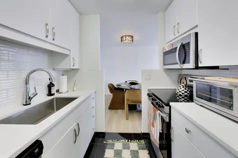 111 East Chestnut Street Chicago IL 60611