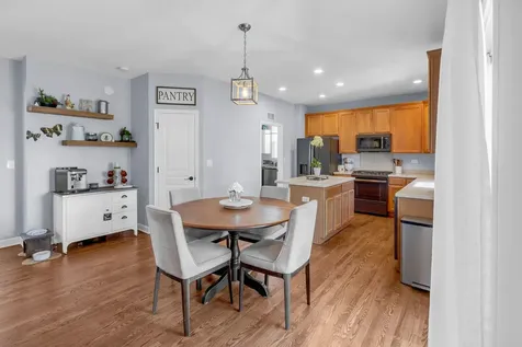 3109 Drury Lane Carpentersville IL 60110